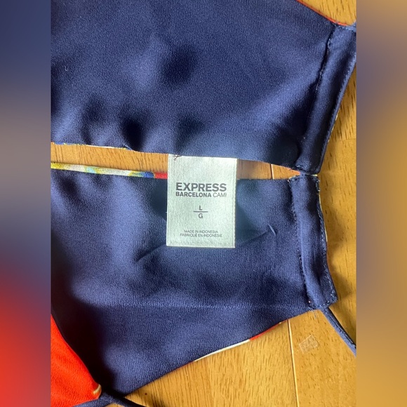 EXPRESS Barcelona Reversible Floral Camisole - Picture 5 of 5